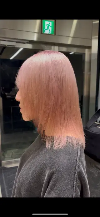ロング カラー れい🫧 ハイトーン特化のヘアスタイル
