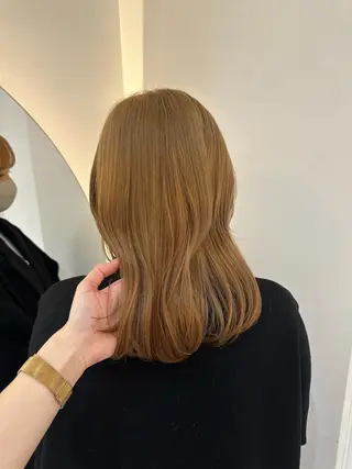 セミロング カラー 透明感カラー🩵 レイヤーカットYUIのヘアスタイル