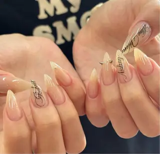 ネイル Pure&Rich Nailのネイルデザイン