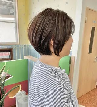 ショート カラー yui .のヘアスタイル