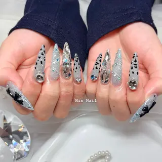 ネイル HIN NAILのネイルデザイン