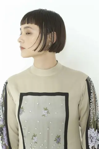 マツエク・マツパ 谷 なづきのヘアスタイル