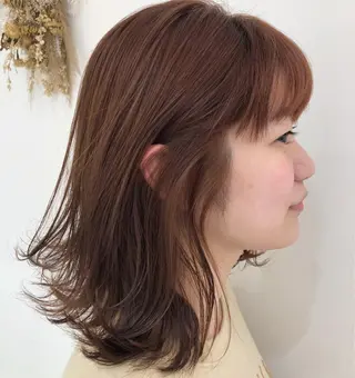 ミディアム カラー レイヤーカット/ ハイライト　千咲季のヘアスタイル