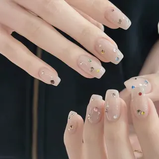 ネイル Fiore nail🪽✨のネイルデザイン