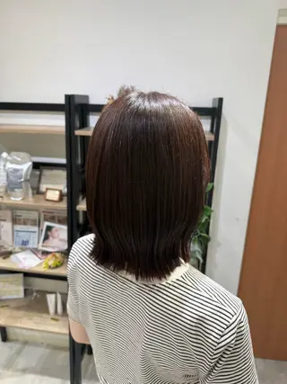 ミディアム 島 歩那のヘアスタイル