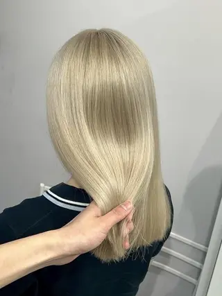 ミディアム カラー ✨【公式】 juhl.横浜✨のヘアスタイル