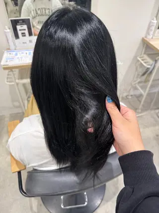 ミディアム ワンホン× ハイトー ン🪞✨ARISAのヘアスタイル
