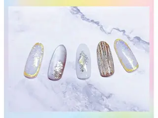 ネイル H1 NAIL エミのネイルデザイン