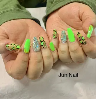 ネイル JuniNail 주니네일🇰🇷suのネイルデザイン