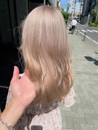 セミロング カラー Luana 矢場町のヘアスタイル