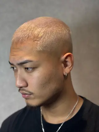 カラー メンズ 牧 龍佑のヘアスタイル