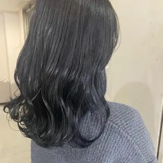 ミディアム カラー 吉村 夏椰のヘアスタイル