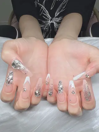 ネイル Lee Nails チップ長さだし専門店のネイルデザイン