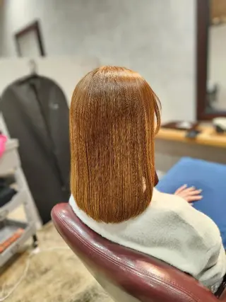 ミディアム Overture MIWAKOのヘアスタイル