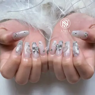 セミロング 🌟AMIA BEAUTY🌟のネイルデザイン