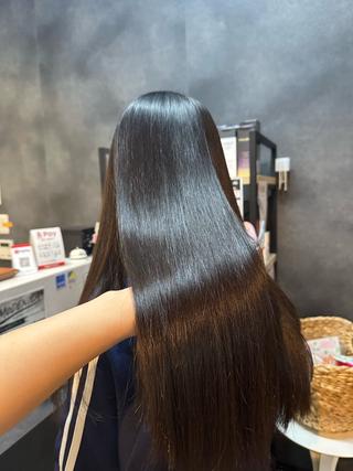 ロング 坂庭 美夢のヘアスタイル