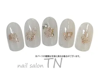ネイル 矢川 まどかのネイルデザイン