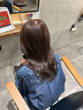 セミロング カラー Lafith ミネオアリサのヘアスタイル
