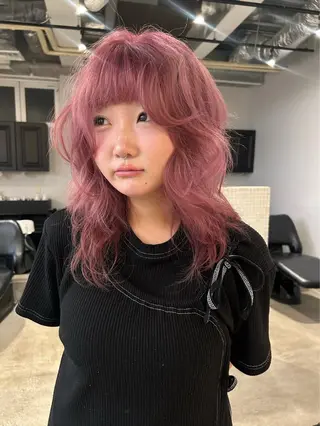 カラー 具志 優林亜のヘアスタイル