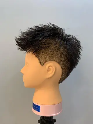 ショート カラー パーマ ヘアアレンジ メンズ キッズ ネイル マツエク・マツパ アイブロウ 《褒められる》 透明感カラー/小嶋のヘアスタイル
