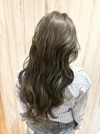 ロング カラー パーマ ヘアアレンジ 【暗め透明感カラー】 【インナー】小島良太のヘアスタイル