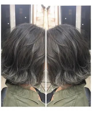 ショート カラー 鷺谷 玲奈のヘアスタイル