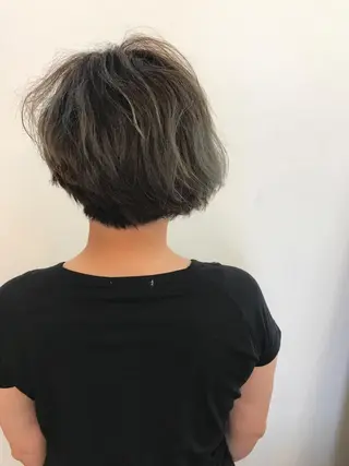 ショート カラー パーマ 大山 雅矢のヘアスタイル