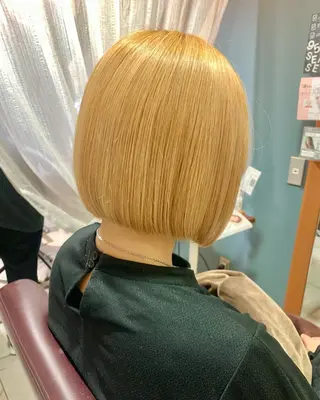 ショート 傷ませない縮毛矯正／ 吉岡 美江のヘアスタイル