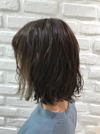 ミディアム カラー 【暖色カラー特化】 中山由梨のヘアスタイル