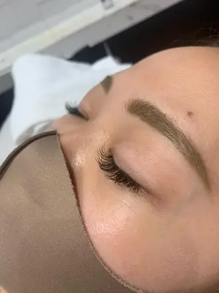 マツエク・マツパ なぽ ❤︎長さだし / 韓国nailのネイルデザイン