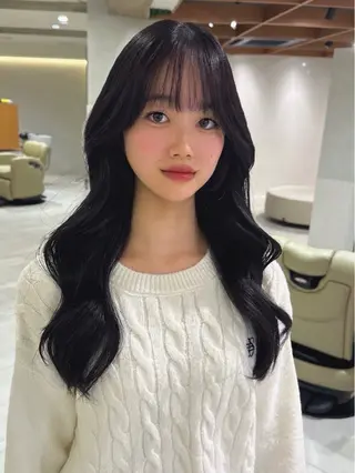 ロング MISATO THIRD SHOPのヘアスタイル