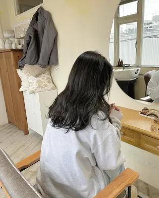 ロング カラー 🍋透け感カラー🍃 オリーブ🍐Kahoのヘアスタイル