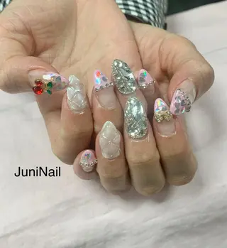 ネイル JuniNail 주니네일🇰🇷suのネイルデザイン