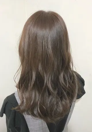 ミディアム カラー 中曽 飛翔のヘアスタイル