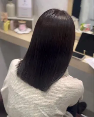 セミロング カラー suzuka/透明感 /顔周り/美髪矯正のヘアスタイル