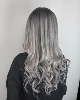 ロング カラー 【KIRA 代表】 TATSUYAのヘアスタイル