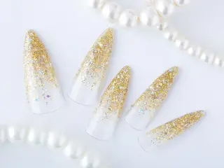 ネイル Tiary🤍 Sachikaのネイルデザイン
