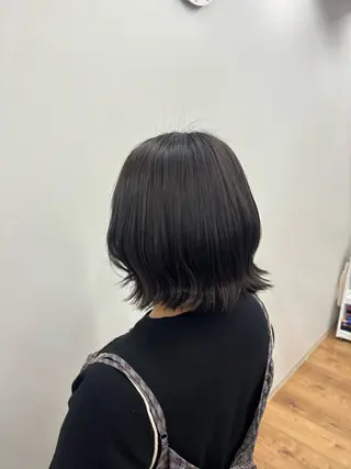カラー 多久和 亜依のヘアスタイル
