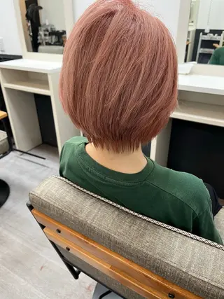 ショート カラー 縮毛矯正メンズパーマ 髪質改善特化のヘアスタイル