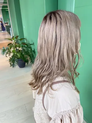 カラー Joule 銀座のヘアスタイル