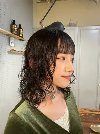 ミディアム パーマ 🤩噂のMr.髪ポジ ティブ®️yu🤩のヘアスタイル