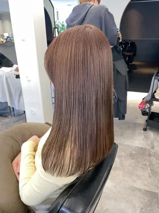 ロング カラー 谷口 優希のヘアスタイル