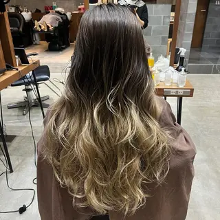 ロング カラー ヘアアレンジ ボブハイトーン🦖 デザインMAMIのヘアスタイル