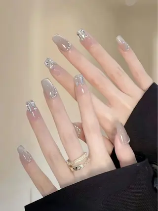 ネイル 🎀M nails✨ ビューティーのネイルデザイン