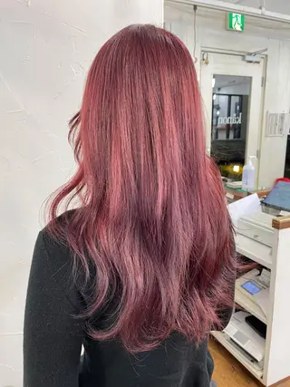 ロング 青木 優歩のヘアスタイル