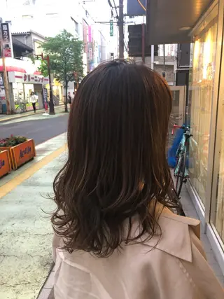 セミロング 西山 恵太郎のヘアスタイル