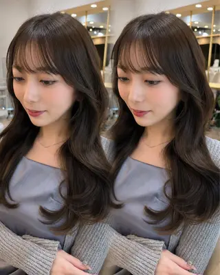 ロング カラー Akane レイヤー/艶カラーのヘアスタイル