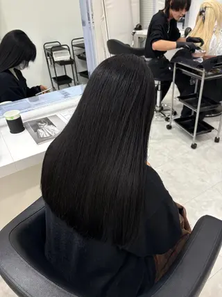 ロング カラー 野口 楓華のヘアスタイル