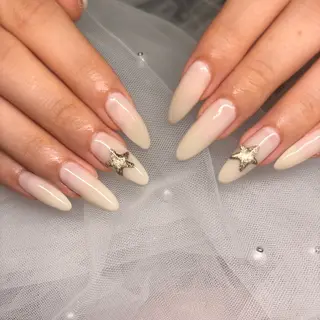 ネイル Jasmine💟 ラテン系お姉さんのネイルデザイン
