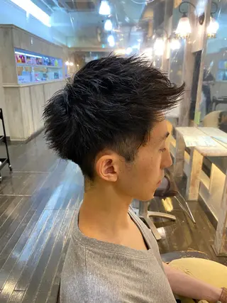 ショート メンズ 範馬 勇次郎のヘアスタイル